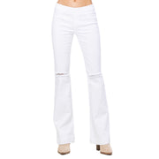 Jelly Jeans Mid Rise Pull On Distressed Knee Semi Flare in White Size 1, 3, 5, 7, 9, 11, 13