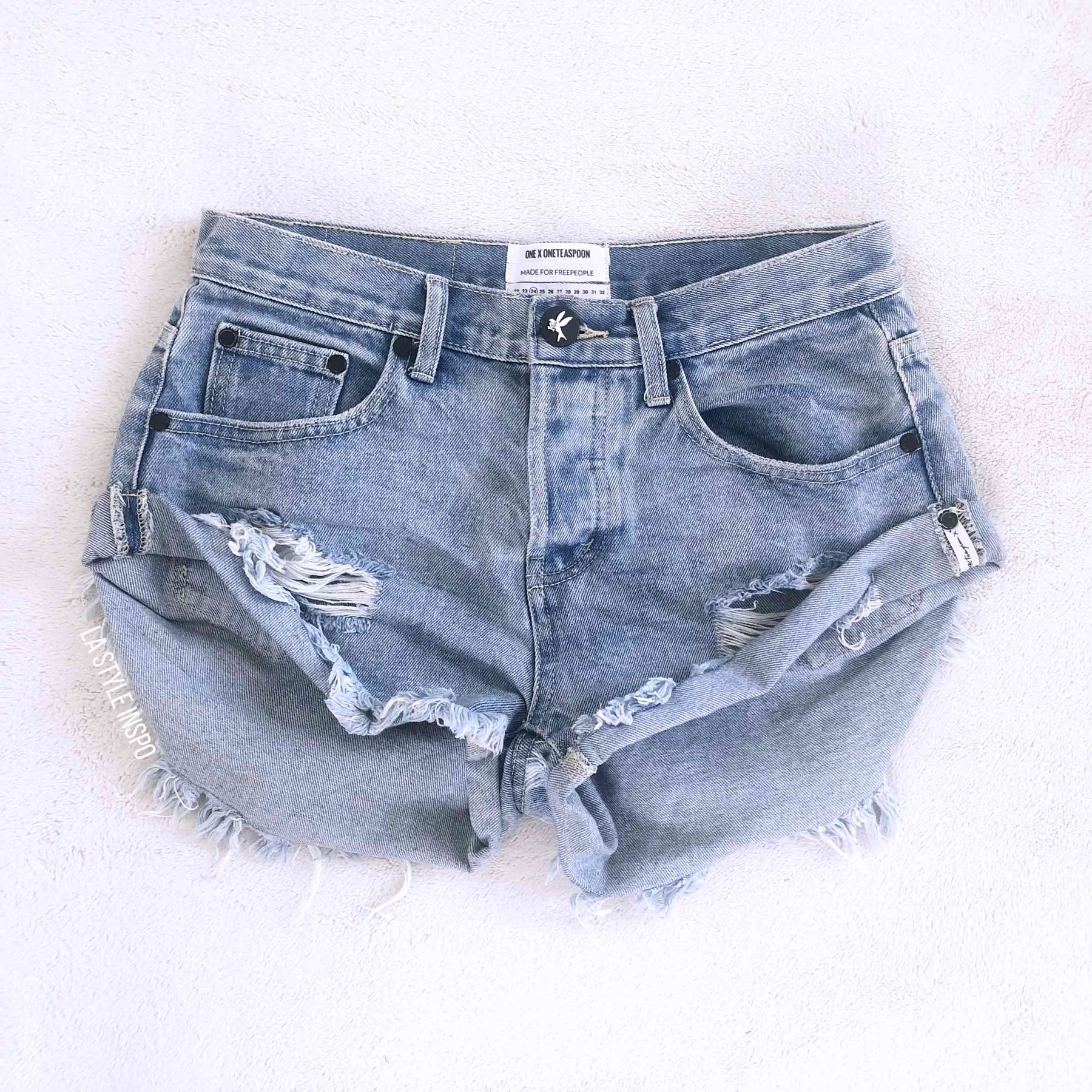 OneTeaspoon Jean Short High Wasted Size 24 – La Style Inspo